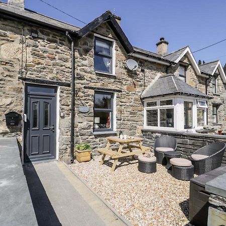 Bwthyn Ger Afon Riverplace Cottage Blaenau Ffestiniog Extérieur photo
