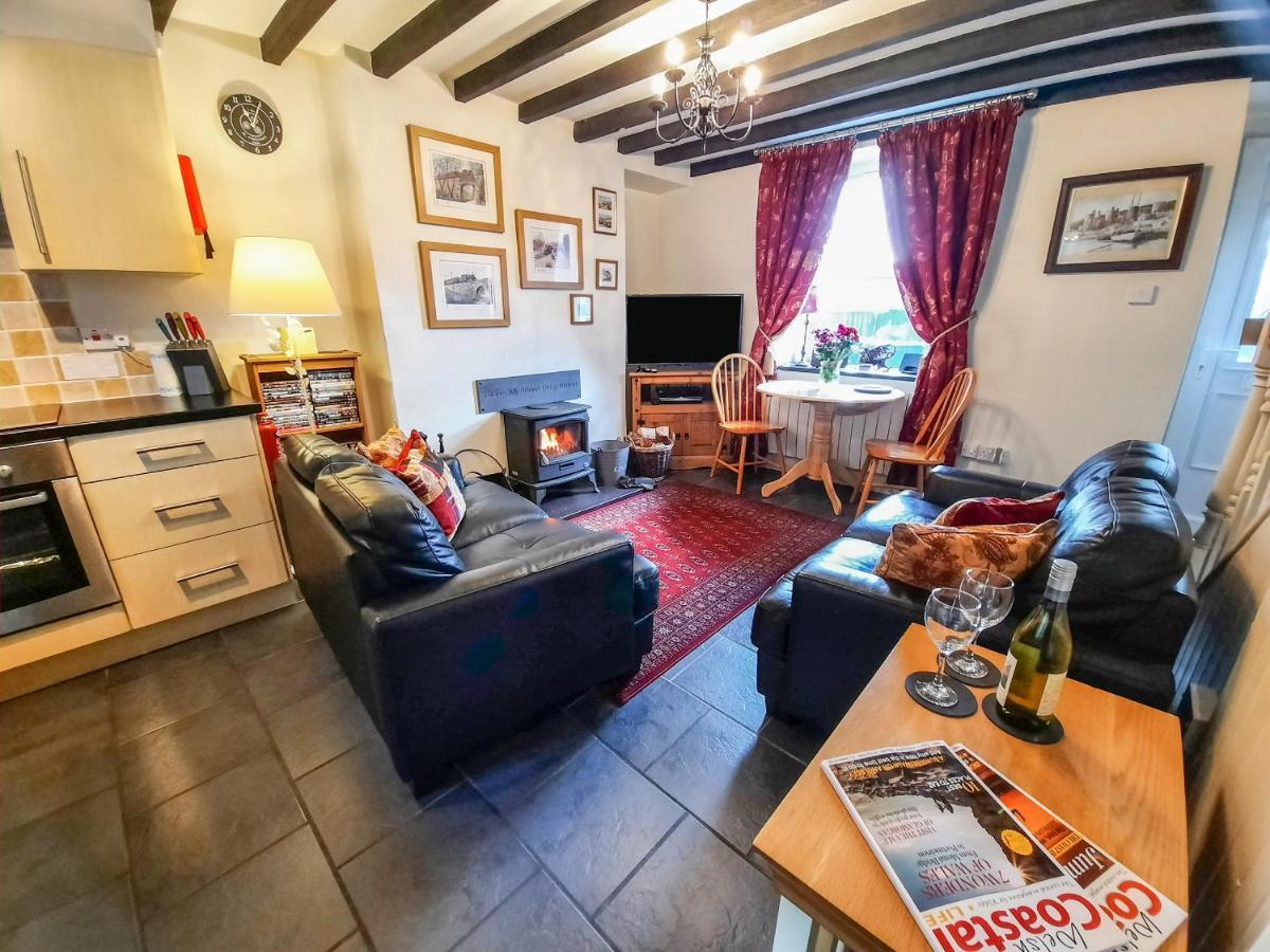 Bwthyn Ger Afon Riverplace Cottage Blaenau Ffestiniog Extérieur photo