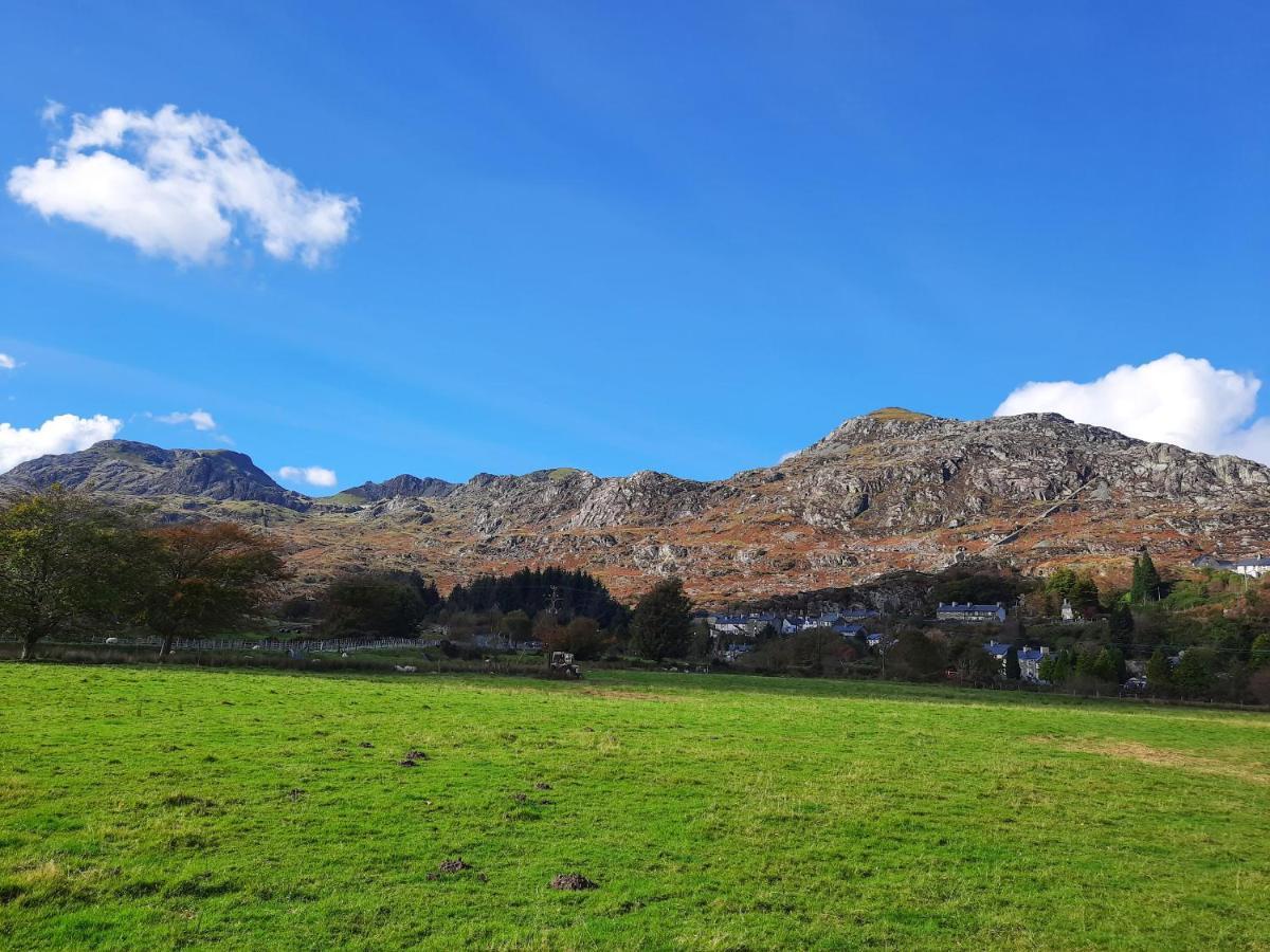 Bwthyn Ger Afon Riverplace Cottage Blaenau Ffestiniog Extérieur photo
