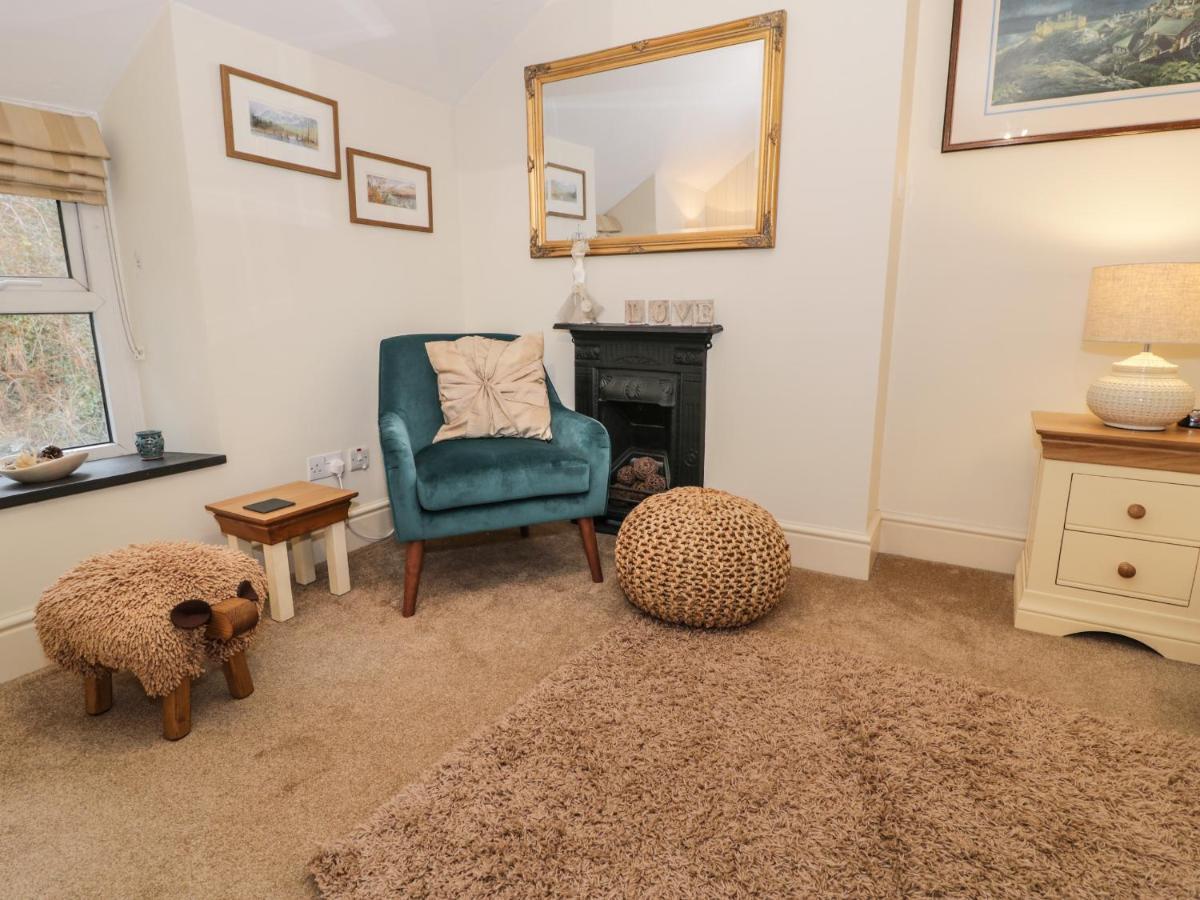 Bwthyn Ger Afon Riverplace Cottage Blaenau Ffestiniog Extérieur photo