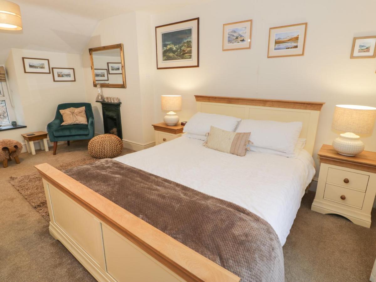 Bwthyn Ger Afon Riverplace Cottage Blaenau Ffestiniog Extérieur photo
